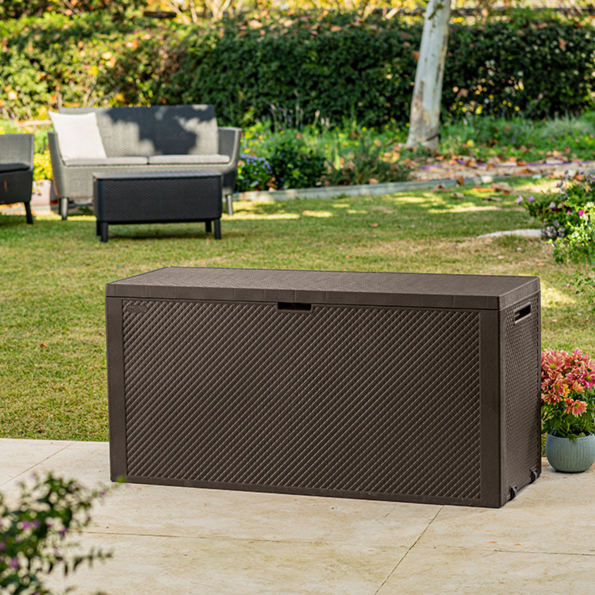 EMILY 280L brown garden storage box