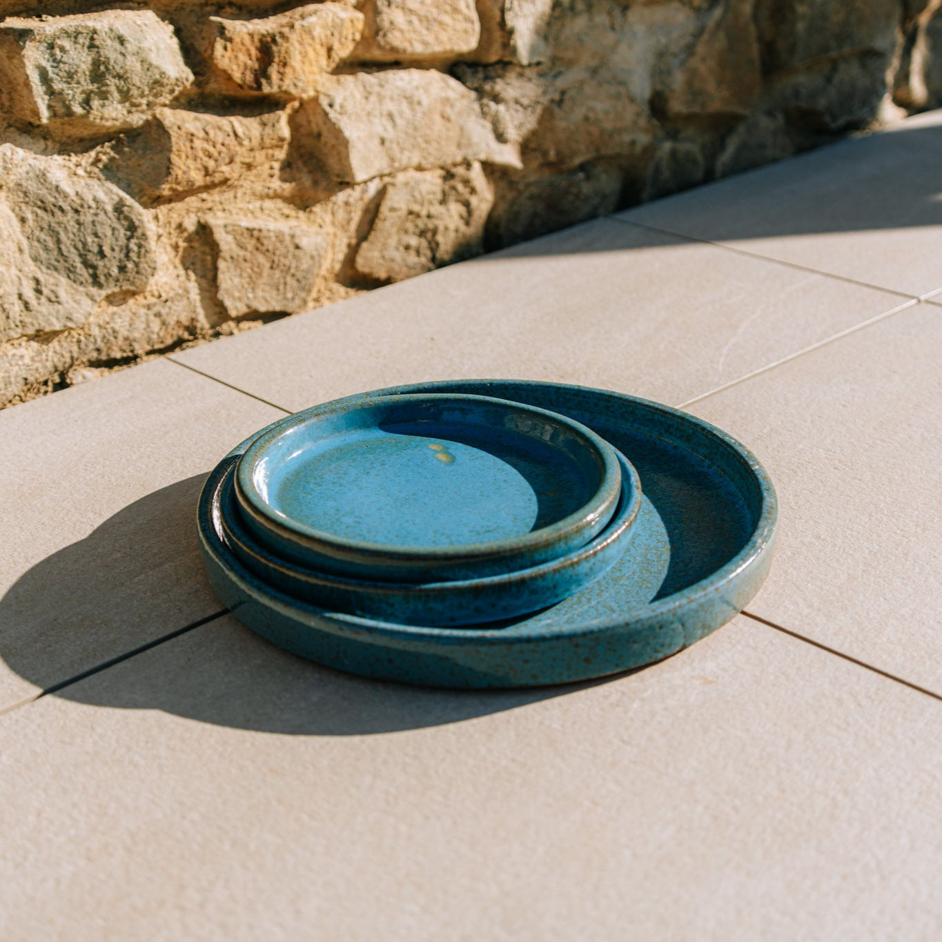 Provencelia planter – handmade, frost-resistant, weather-resistant