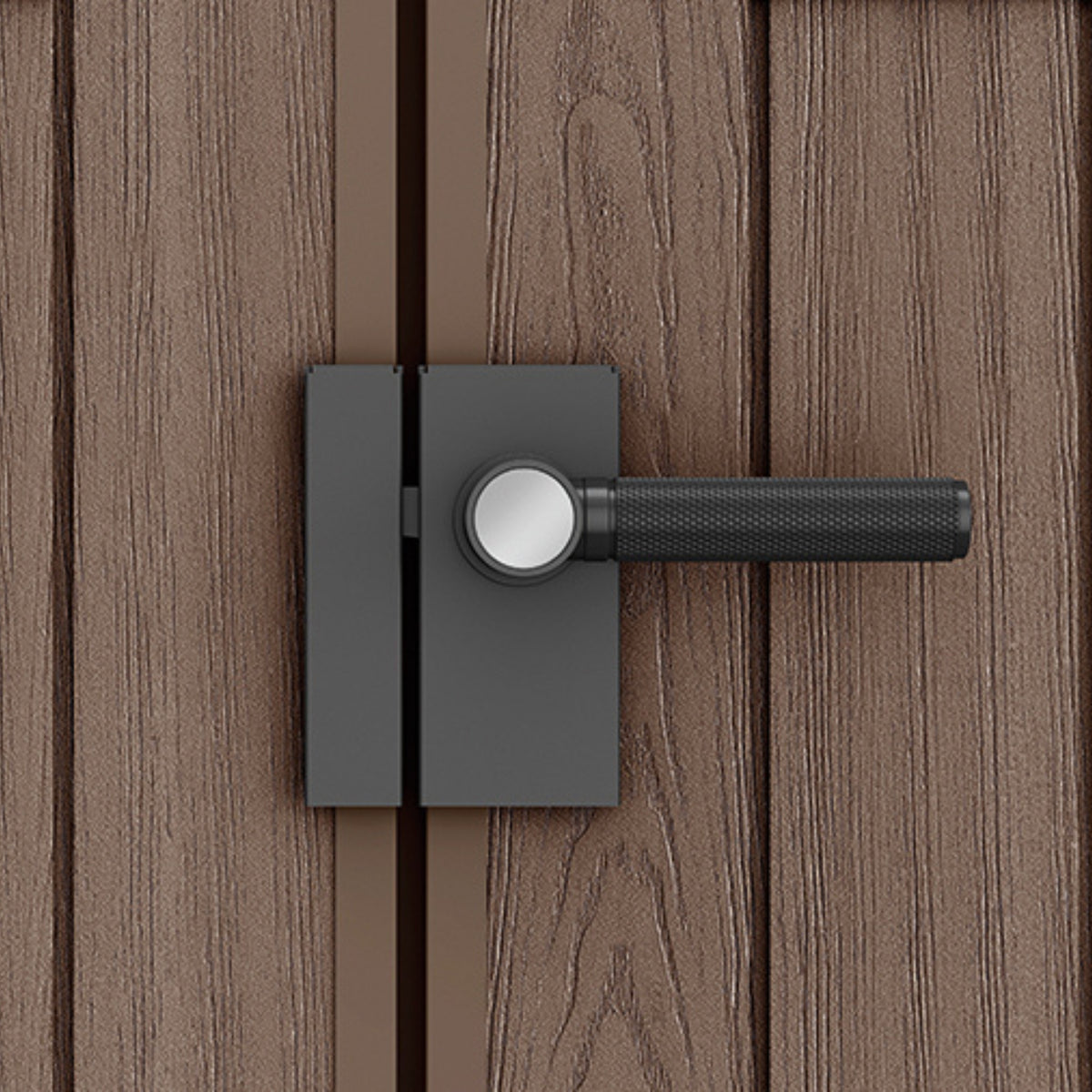 Détail de la poignée noire sur une porte effet bois brun