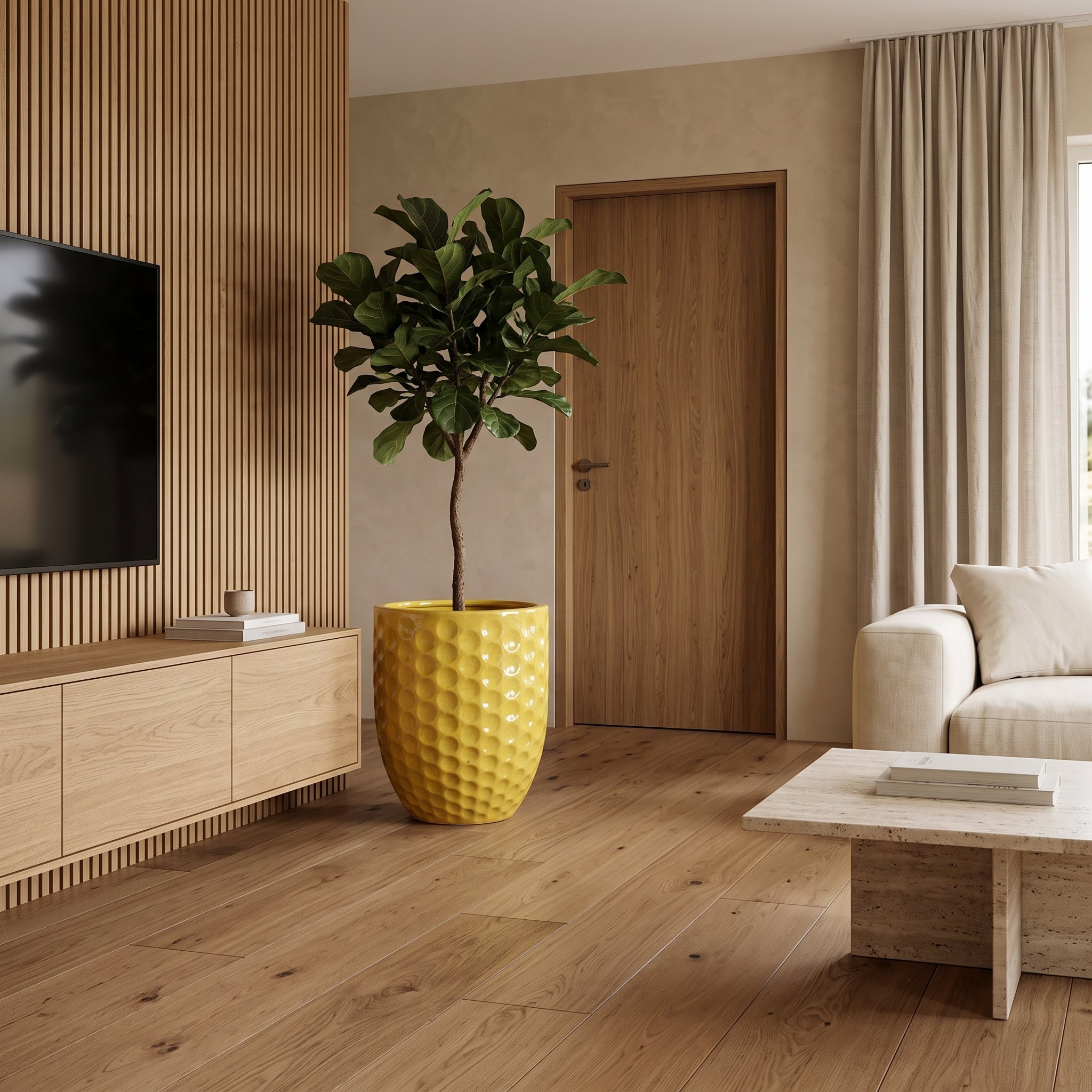 Žlutý keramický květináč MEROVEE ve velikosti XXL s rozměry 55 x 65 cm
