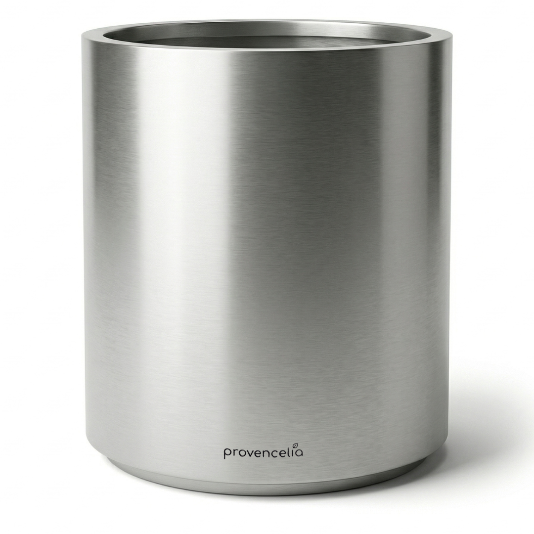 Vaso Métropole cilindrico 60x70 cm Acciaio inox spazzolato in metallo zincato, vista frontale su sfondo bianco