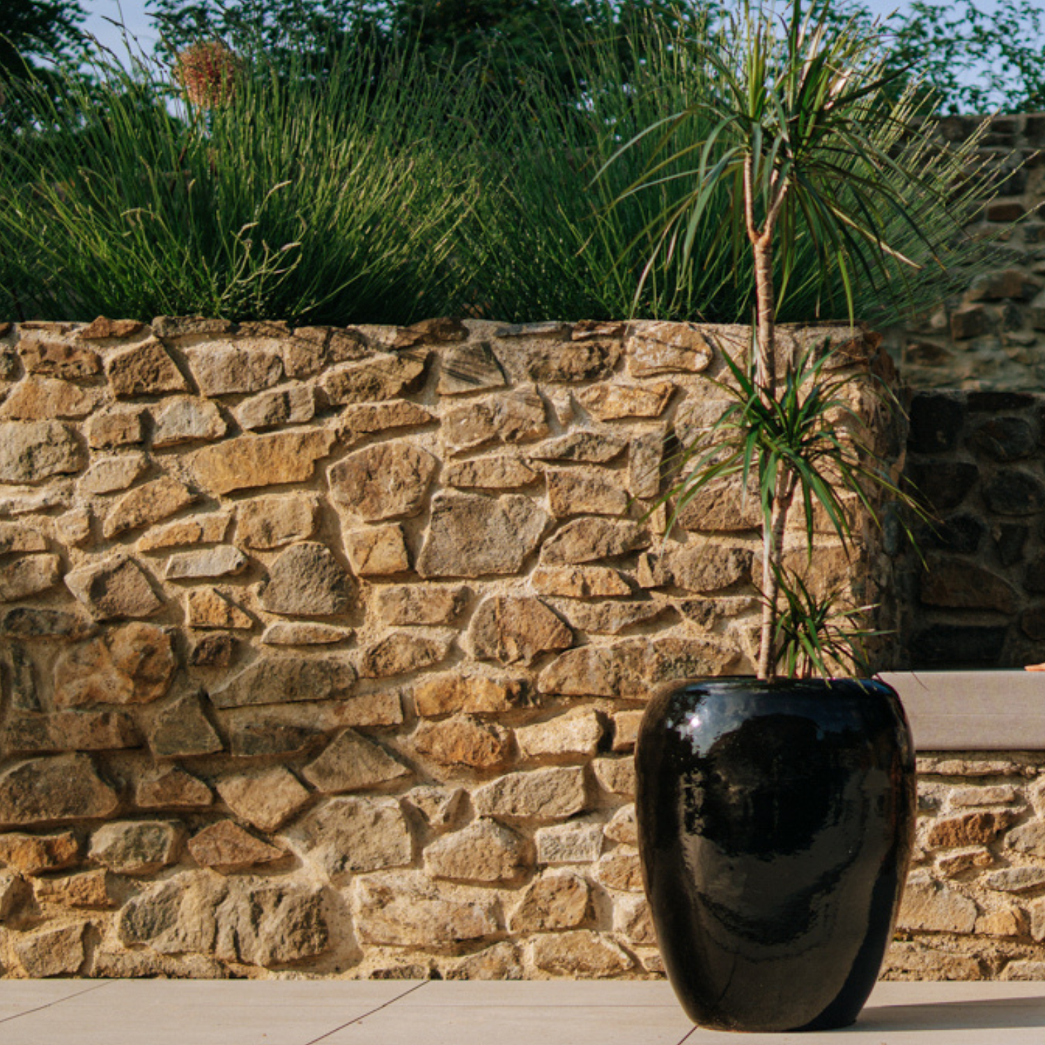 Pot GALILEE 50x60cm noir Provencelia