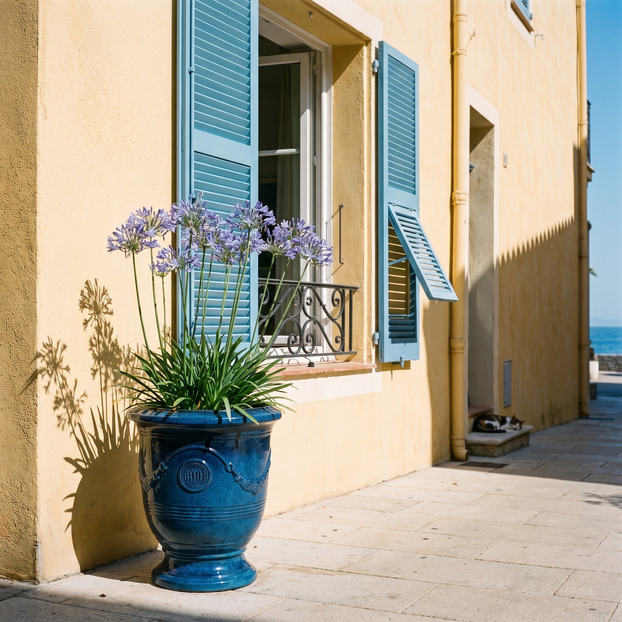 Provencelia RICHELIEU – glazed ceramic outdoor planter, Azure Blue, XL 46 × 56 cm