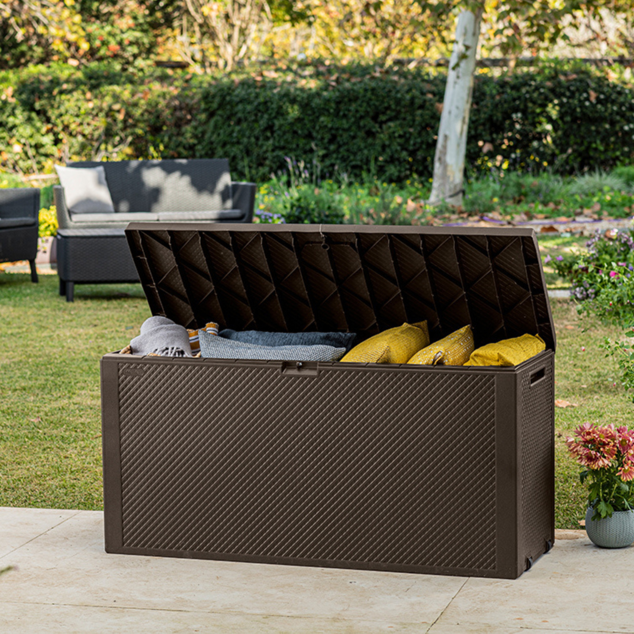 EMILY 280L brown garden storage box