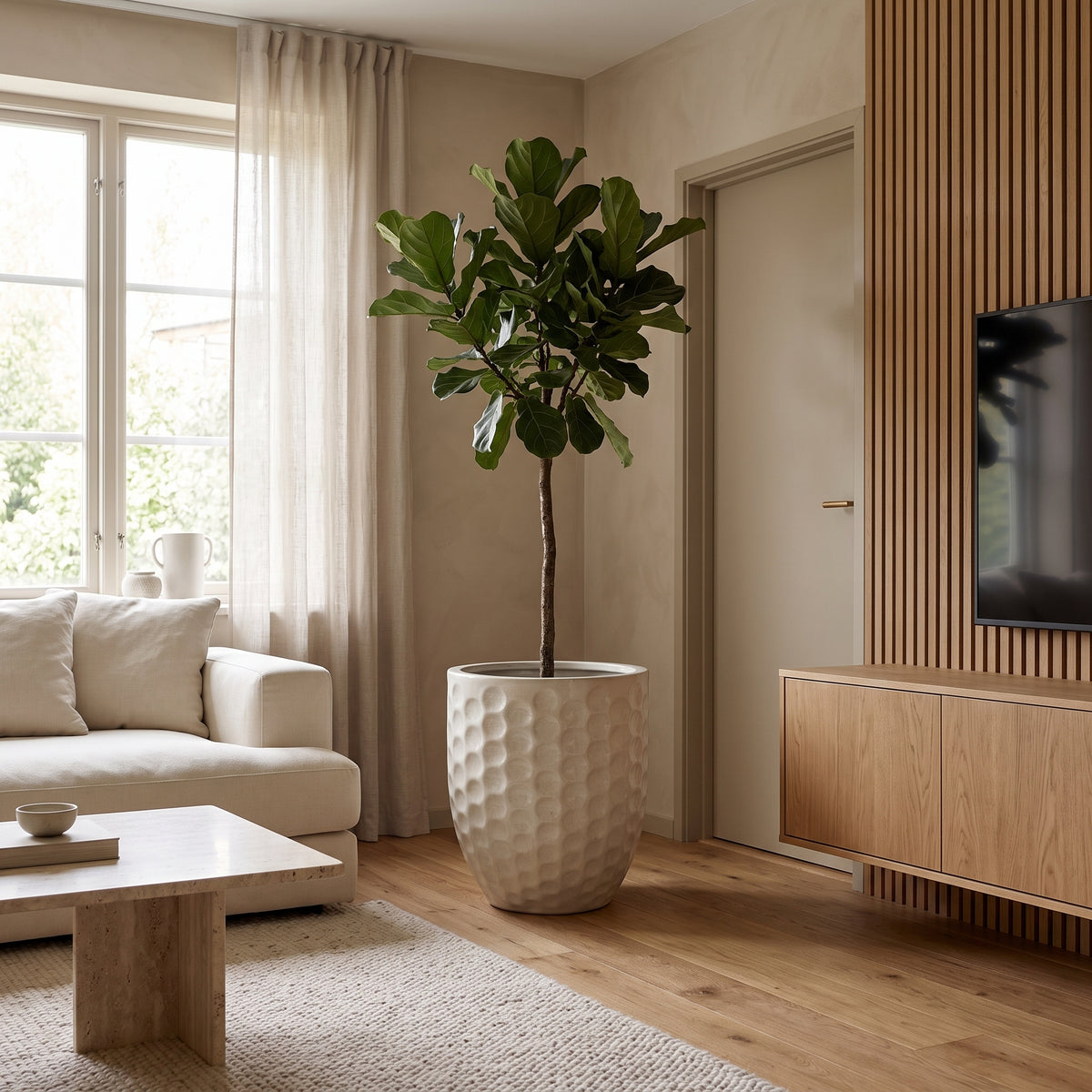 Merovee planter 55x65 cm Cream in glazed ceramic