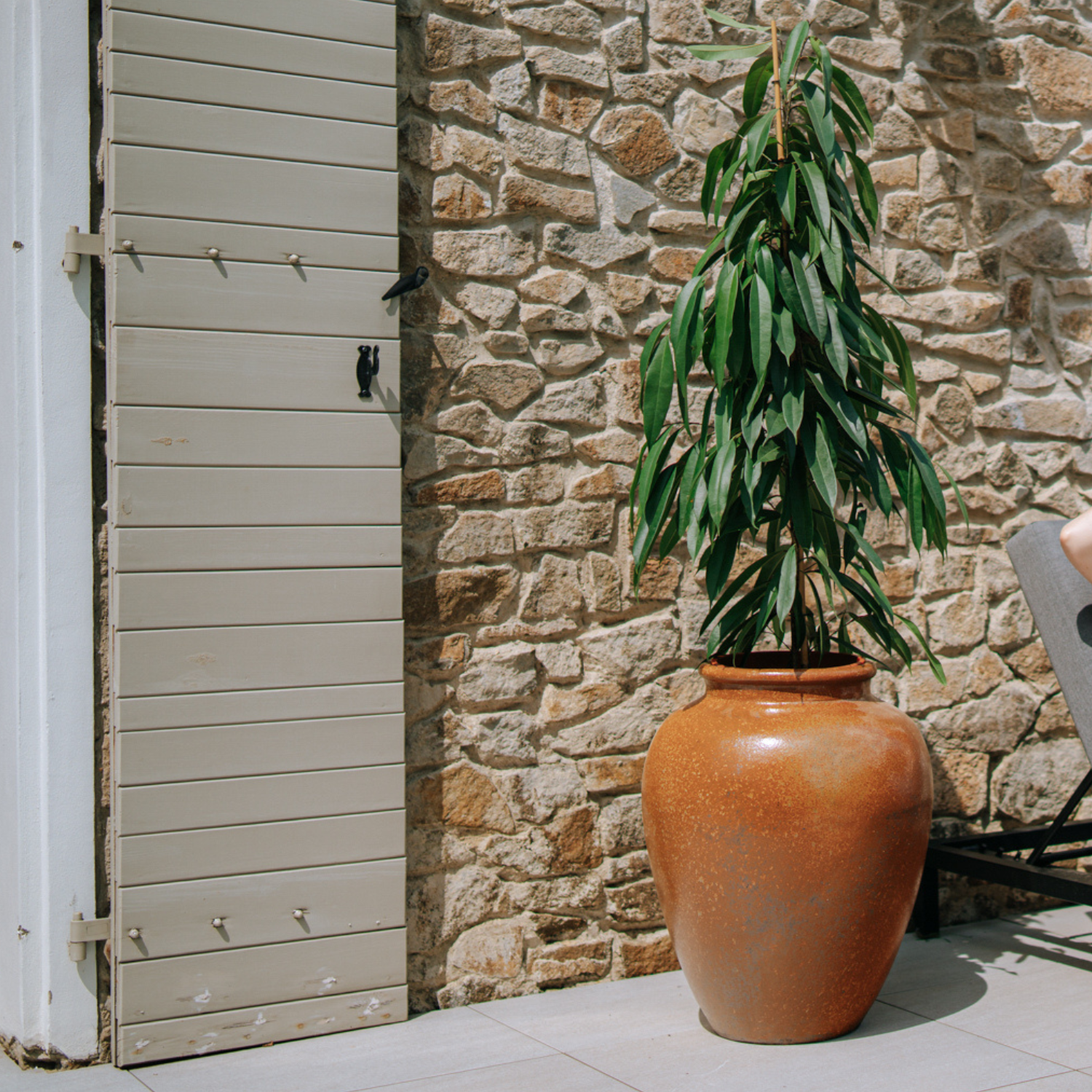 Pot DIONYSOS 50x65cm Iron Finished (crème) Provencelia