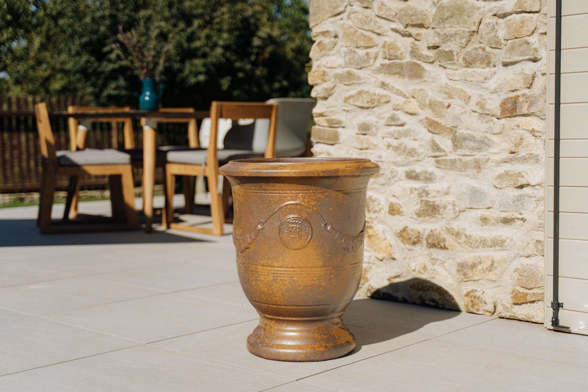 Pot RICHELIEU 58x70cm iron finished Provencelia