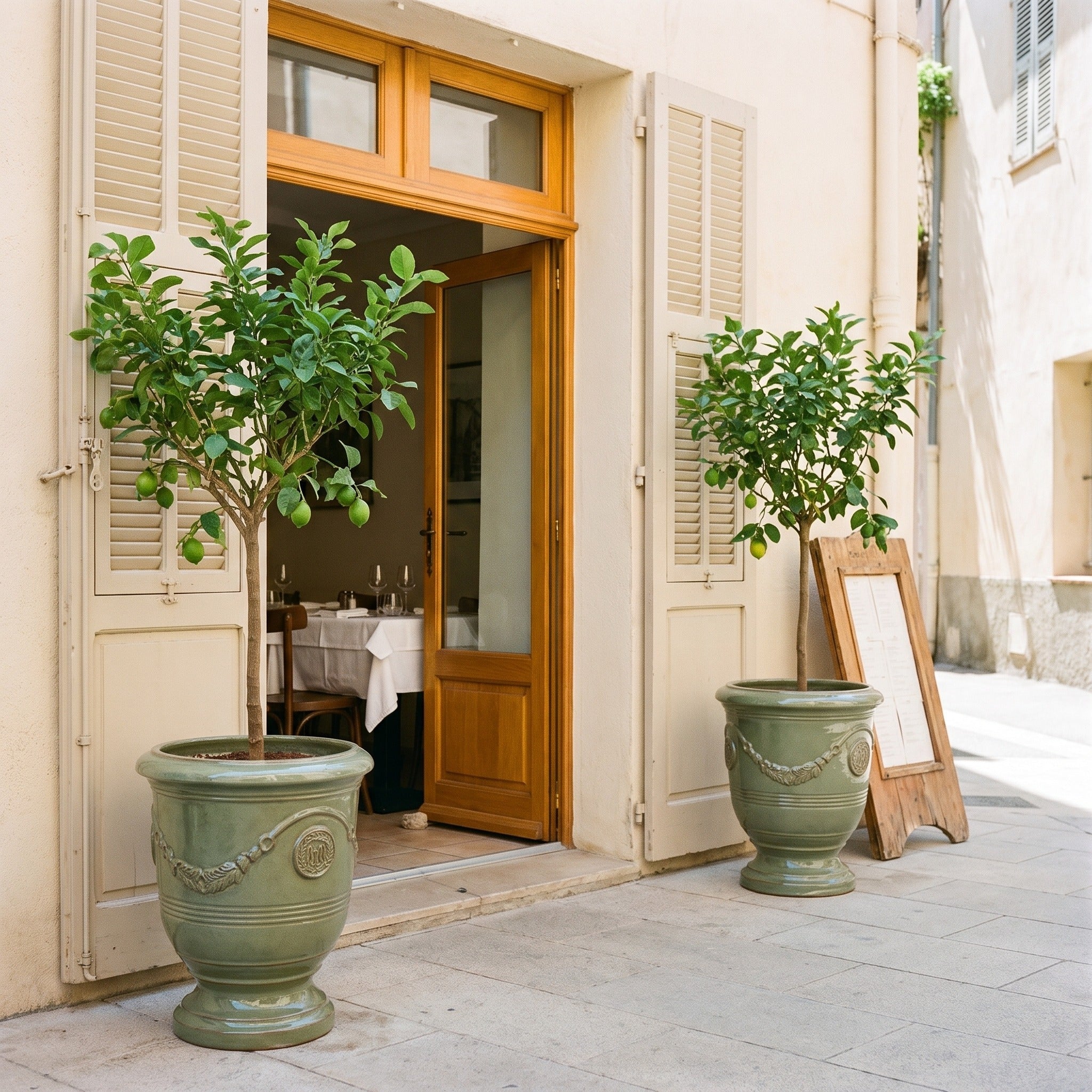 Provencelia RICHELIEU – glazed ceramic outdoor planter, Jade Pearl, XL 46 × 56 cm