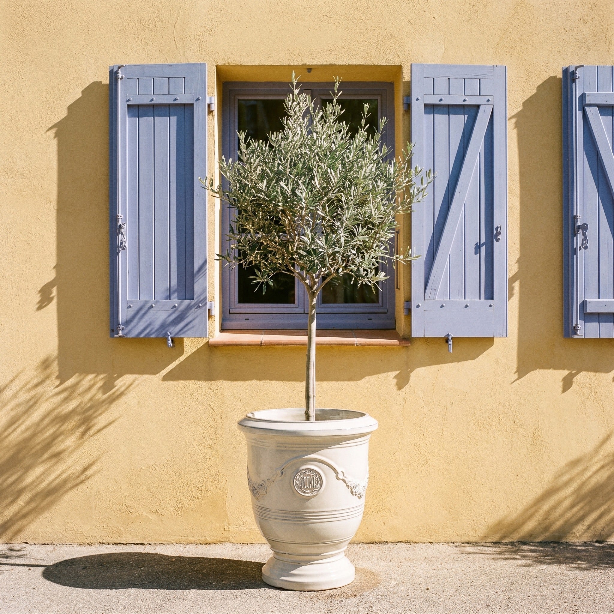Provencelia RICHELIEU – glazed ceramic outdoor planter, Cream, XL 46 × 56 cm
