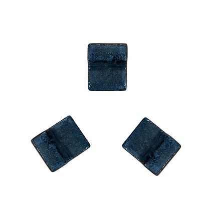 Sapphire 6 cm saucer, three pieces viewed from above